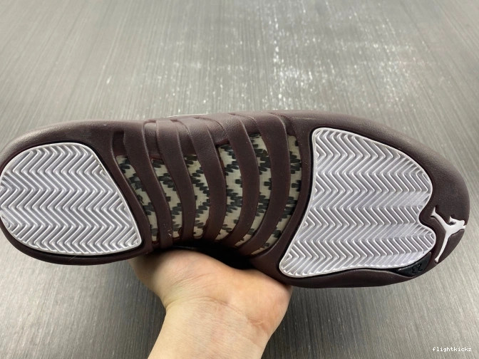 Maniere A 12 Jordan DV6989-001 Black Retro Ma 1122